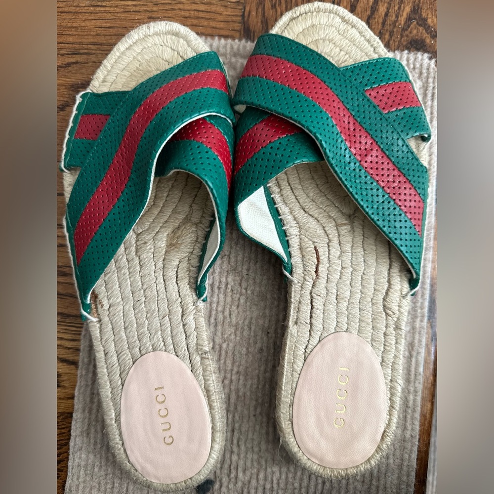 Gucci Women's Espadrilles in Green and Red